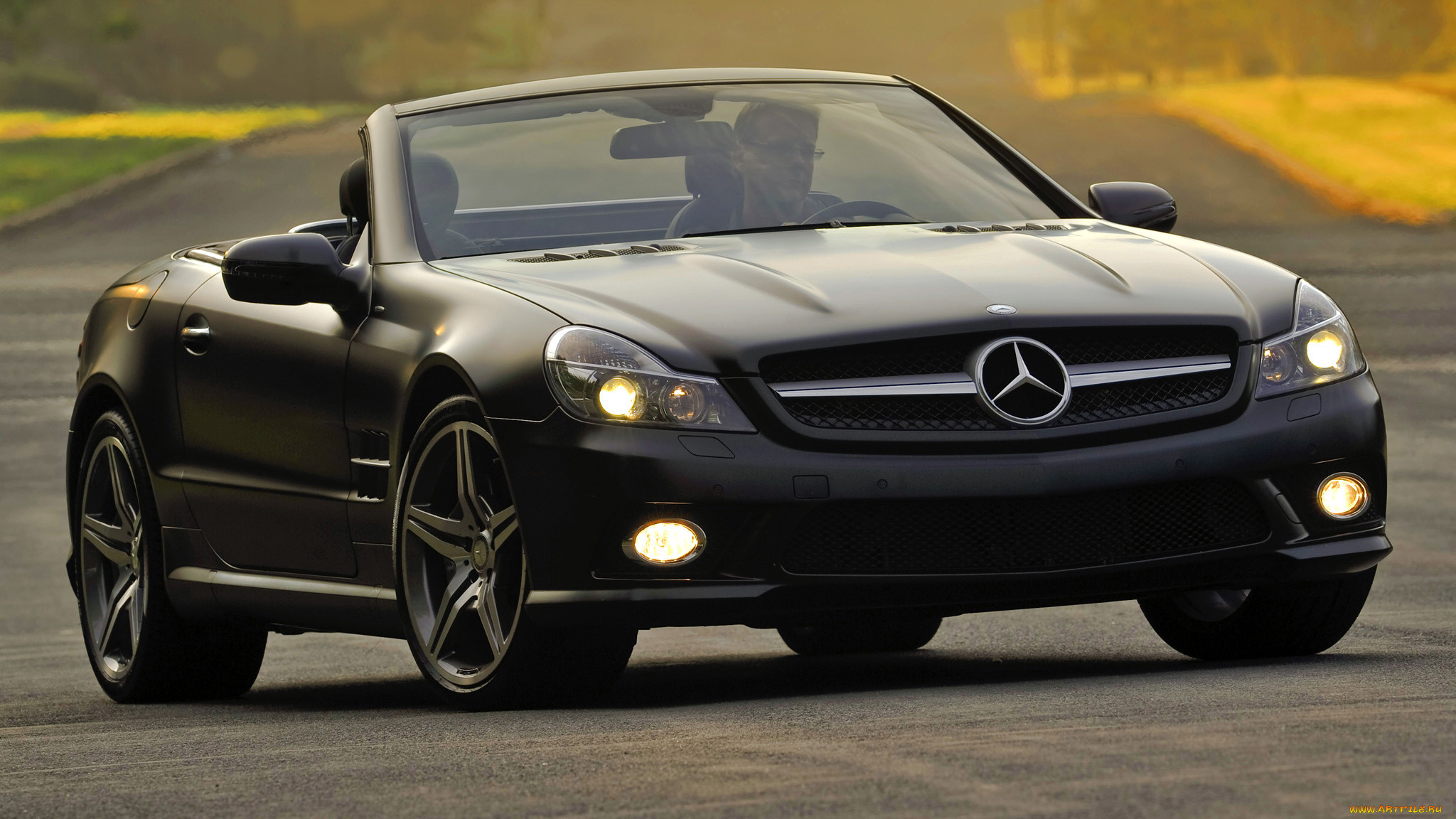 Mercedes Benz sl550